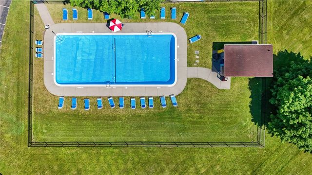 369 Cameco Circle, Salina, NY 13090