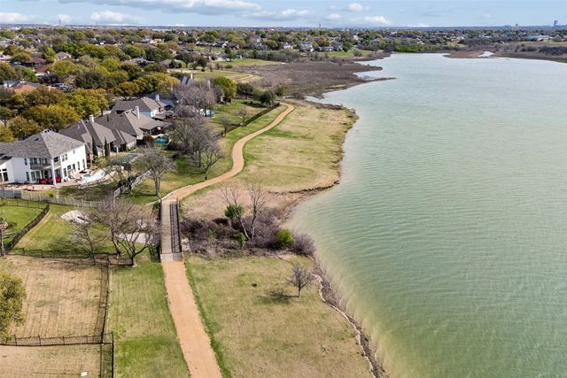 5912 Osprey Court, The Colony, TX 75056