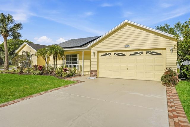 5303 LAS FLORES VIADUCT, New Port Richey, FL 34655