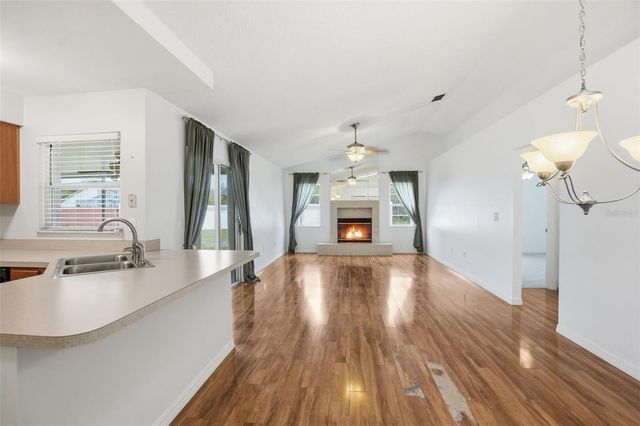 5303 LAS FLORES VIADUCT, New Port Richey, FL 34655