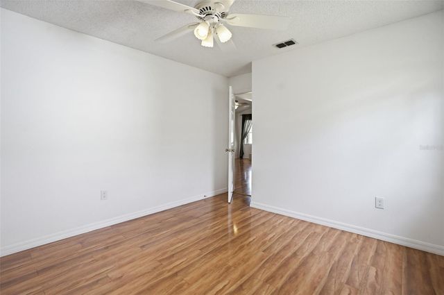 5303 LAS FLORES VIADUCT, New Port Richey, FL 34655