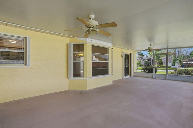 5303 LAS FLORES VIADUCT, New Port Richey, FL 34655