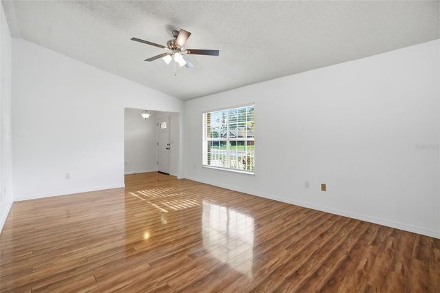 5303 LAS FLORES VIADUCT, New Port Richey, FL 34655