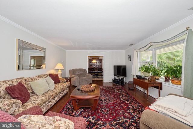 8953 GUE RD, Damascus, MD 20872
