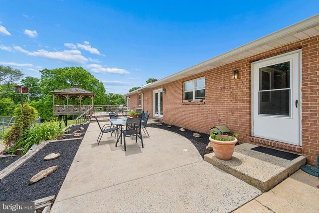 8953 GUE RD, Damascus, MD 20872