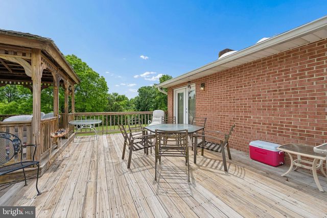 8953 GUE RD, Damascus, MD 20872