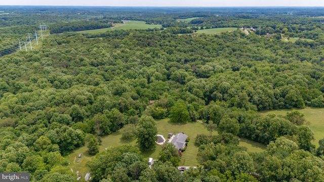 8953 GUE RD, Damascus, MD 20872