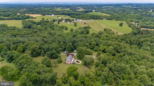 8953 GUE RD, Damascus, MD 20872