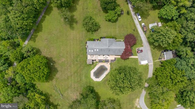 8953 GUE RD, Damascus, MD 20872