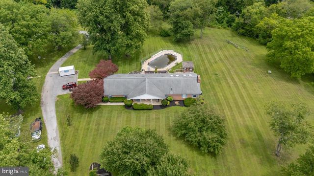 8953 GUE RD, Damascus, MD 20872