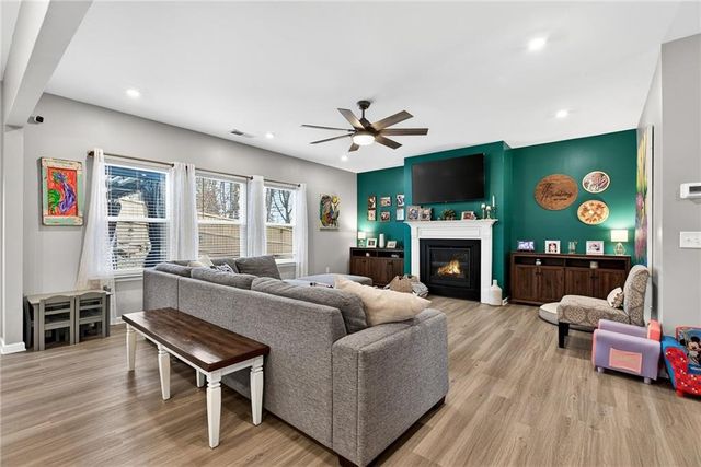 133 Lynwood Lane, Ball Ground, GA 30107