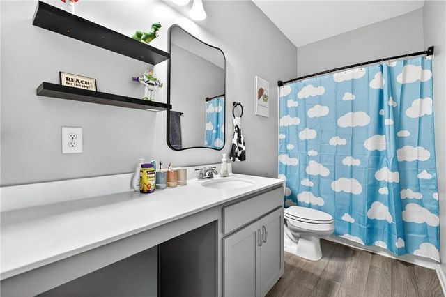 133 Lynwood Lane, Ball Ground, GA 30107