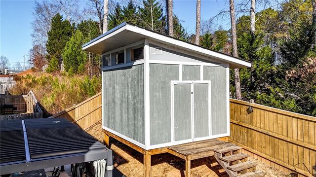 133 Lynwood Lane, Ball Ground, GA 30107