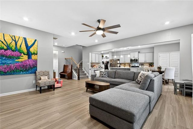 133 Lynwood Lane, Ball Ground, GA 30107