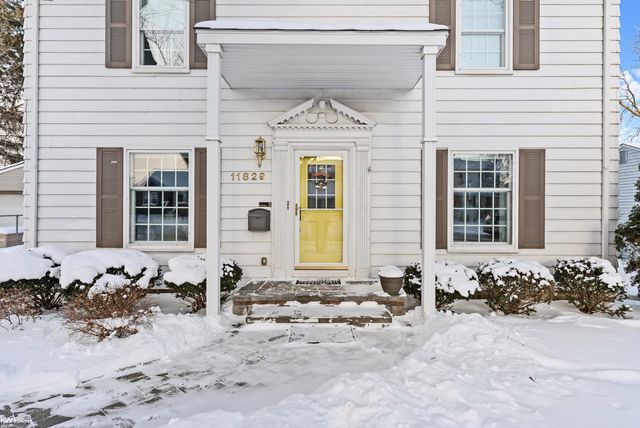 11829 Stuart Street, Grand Blanc, MI 48439