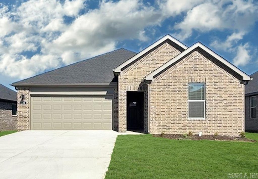 104 Mikah Drive, Maumelle, AR 72113