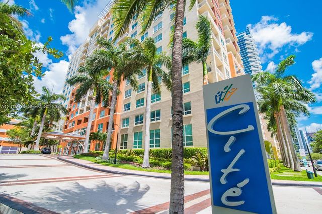 2000 N Bayshore Dr 1005, Miami, FL 33137