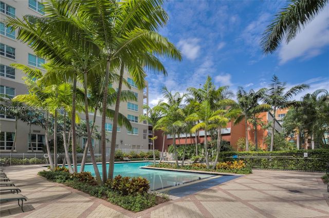 2000 N Bayshore Dr 1005, Miami, FL 33137