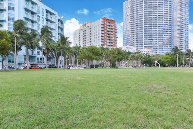 2000 N Bayshore Dr 1005, Miami, FL 33137