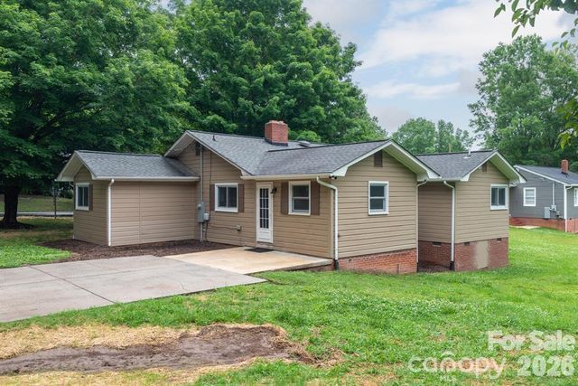 3205 Weston Avenue, Gastonia, NC 28052