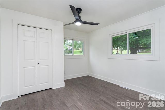 3205 Weston Avenue, Gastonia, NC 28052