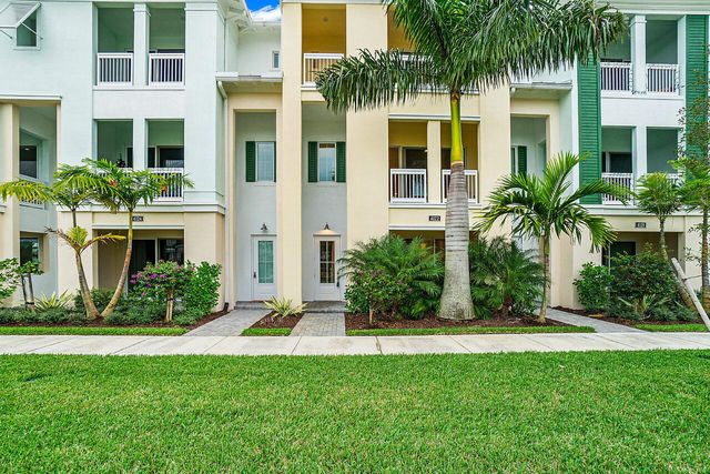 4122 Faraday Way, Palm Beach Gardens, FL 33418