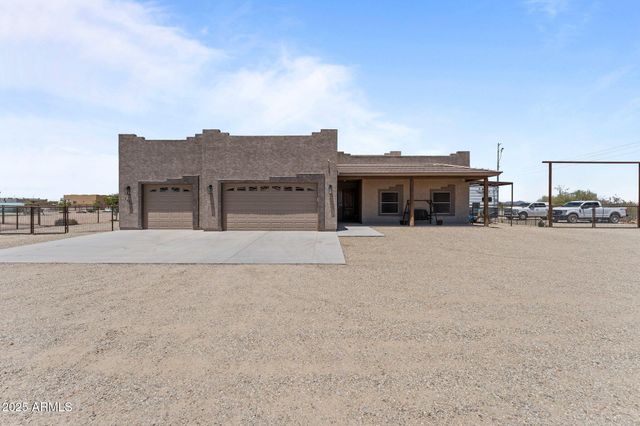 20312 W MELANIE Drive, Wittmann, AZ 85361