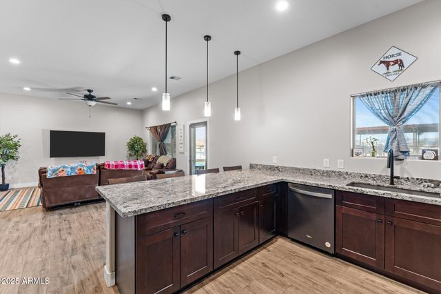 20312 W MELANIE Drive, Wittmann, AZ 85361