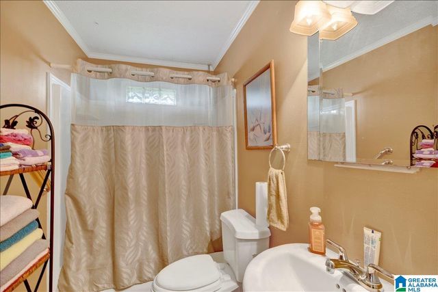 616 10TH TERRACE, Pleasant Grove, AL 35127