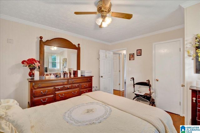 616 10TH TERRACE, Pleasant Grove, AL 35127
