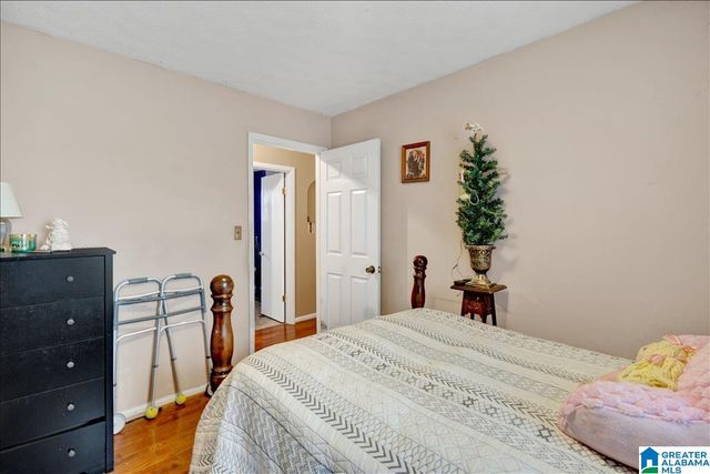 616 10TH TERRACE, Pleasant Grove, AL 35127