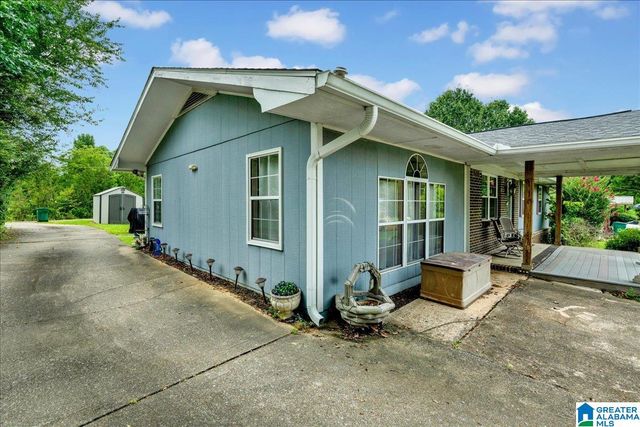 616 10TH TERRACE, Pleasant Grove, AL 35127