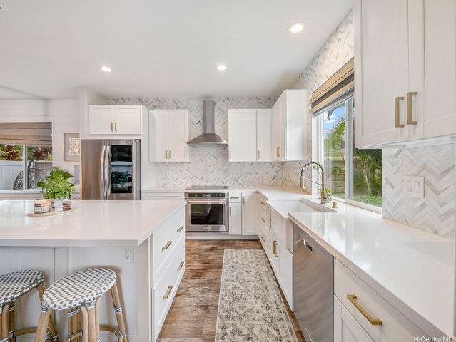 91-1013 Kai Oio Street, Ewa Beach, HI 96706