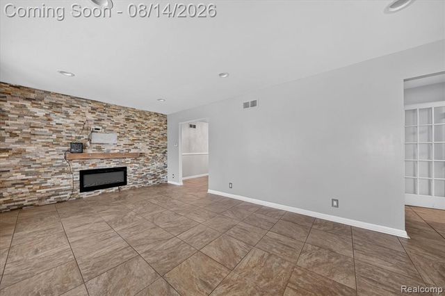 33124 Breckenridge Drive, Sterling Heights, MI 48310