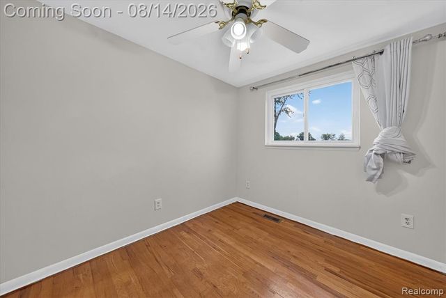 33124 Breckenridge Drive, Sterling Heights, MI 48310