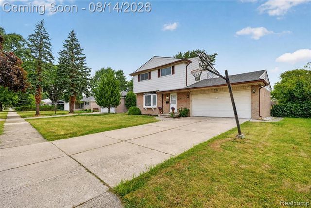 33124 Breckenridge Drive, Sterling Heights, MI 48310