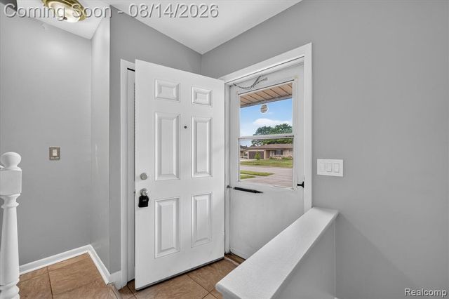 33124 Breckenridge Drive, Sterling Heights, MI 48310