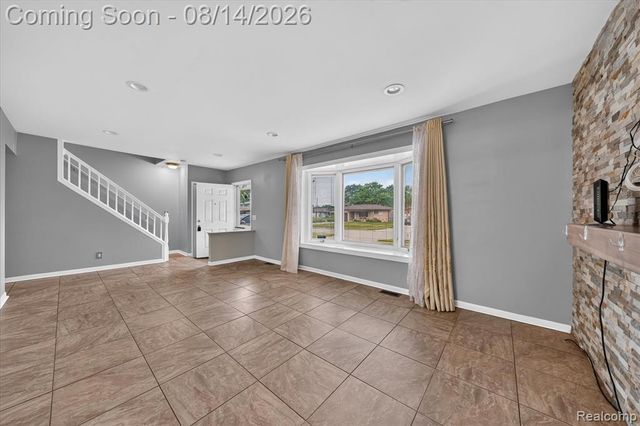 33124 Breckenridge Drive, Sterling Heights, MI 48310