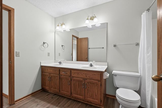 14799 Endicott Way, Apple Valley, MN 55124