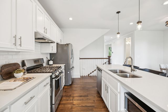 713 S 13th St, Nashville, TN 37206