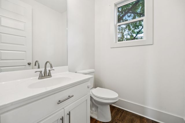 713 S 13th St, Nashville, TN 37206
