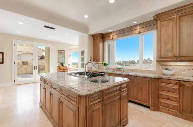 7185 Aviara Drive, Carlsbad, CA 92011