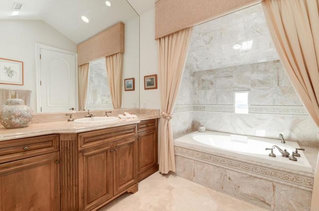 7185 Aviara Drive, Carlsbad, CA 92011