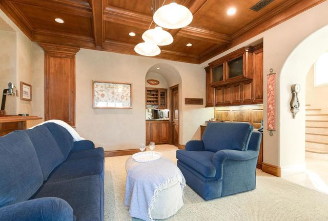 7185 Aviara Drive, Carlsbad, CA 92011