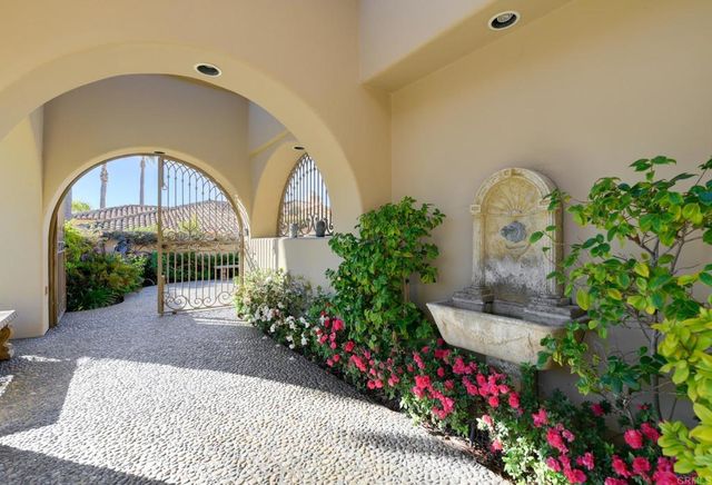 7185 Aviara Drive, Carlsbad, CA 92011