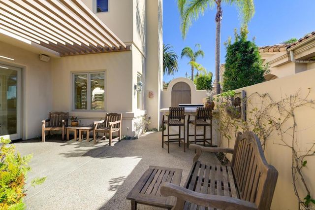 7185 Aviara Drive, Carlsbad, CA 92011