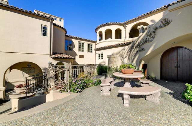 7185 Aviara Drive, Carlsbad, CA 92011