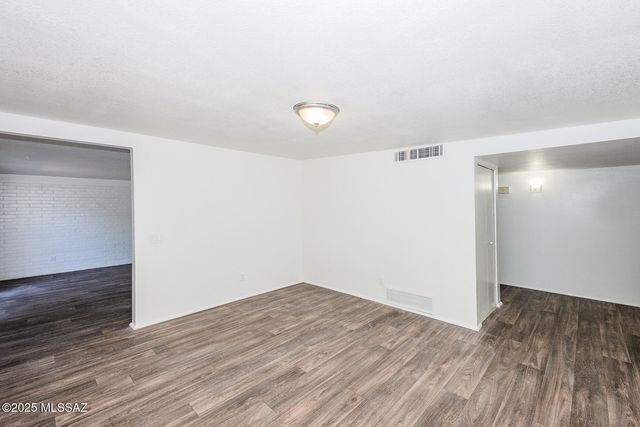 1241 N Camino Seco, Tucson, AZ 85715