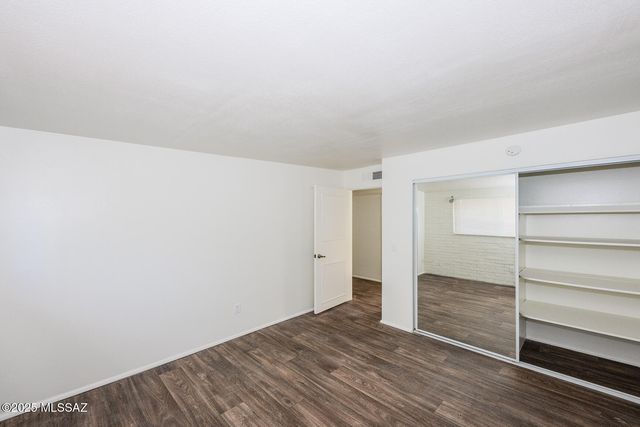 1241 N Camino Seco, Tucson, AZ 85715