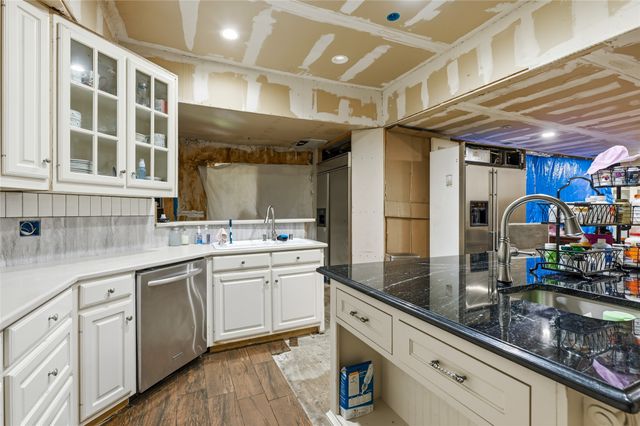 105 Texoma Terrace Road, Denison, TX 75020